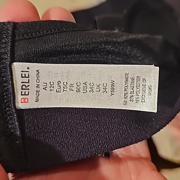 BERLEI Shift Underwire Sports Bra - Black - Picture 3 of 3